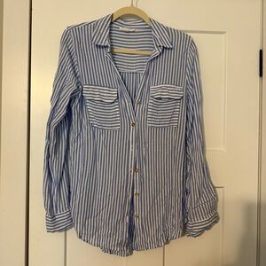 Blu Pepper | Women’s Small Blue and White Stripped Button Down Beachy Casual Top